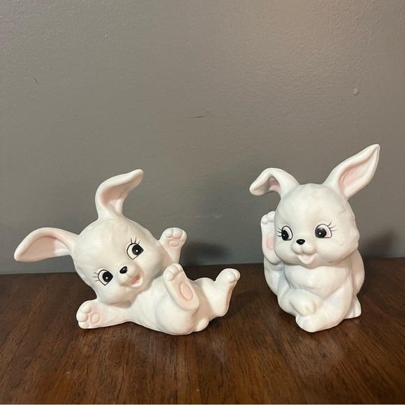 Vintage Pair of White Rabbit
Figurines - HOMCO - Easter..1458 - Picture 2 of 11